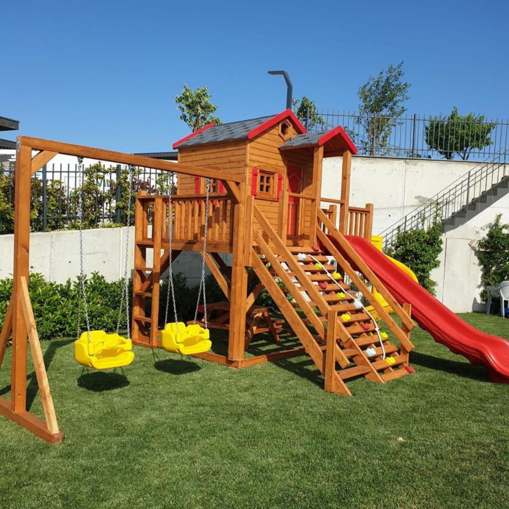 AHŞAP OYUN EVLİ SALINCAKLI